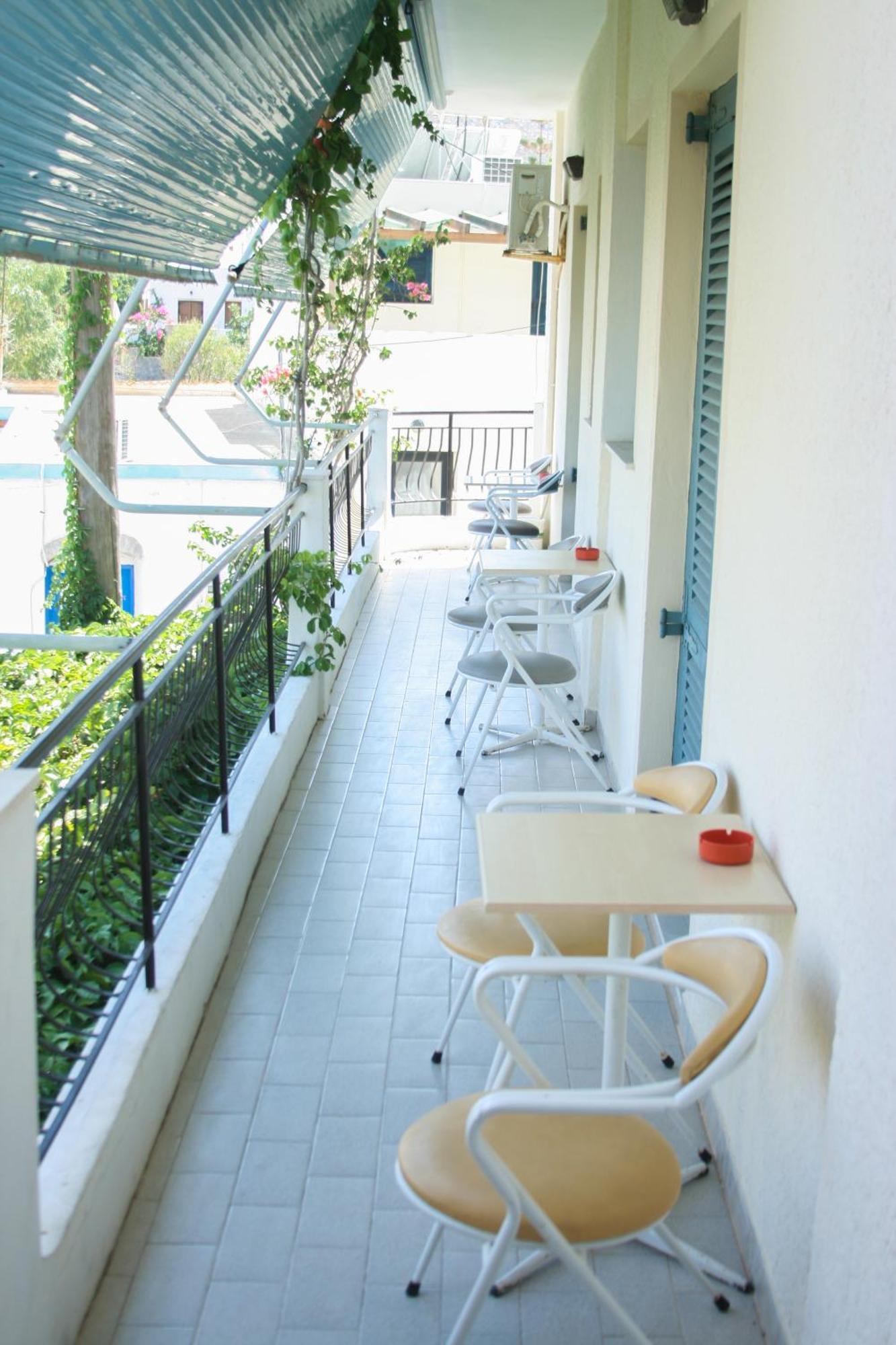 George Apartments Livadia (Tilos) Exterior foto