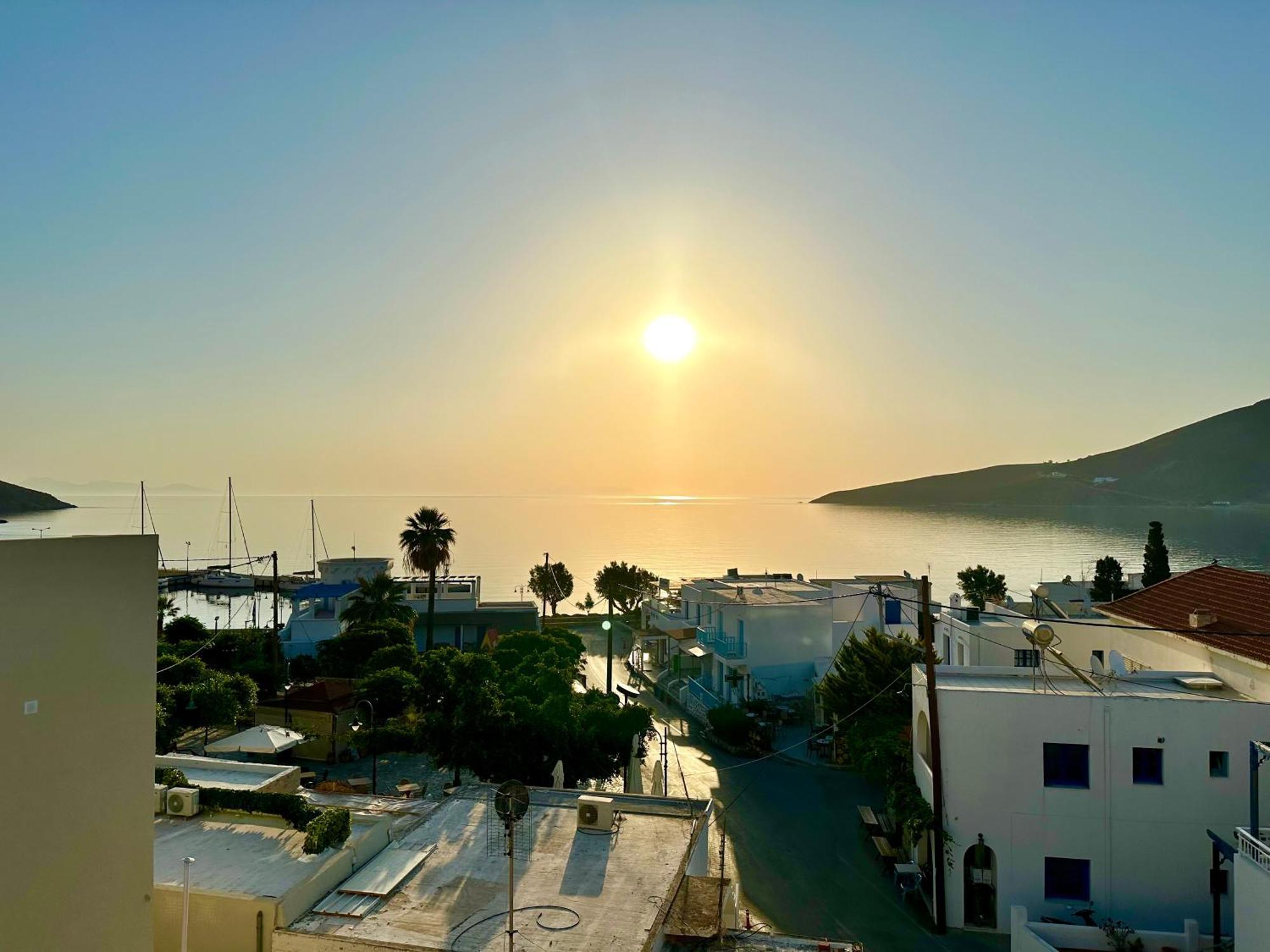 George Apartments Livadia (Tilos) Exterior foto