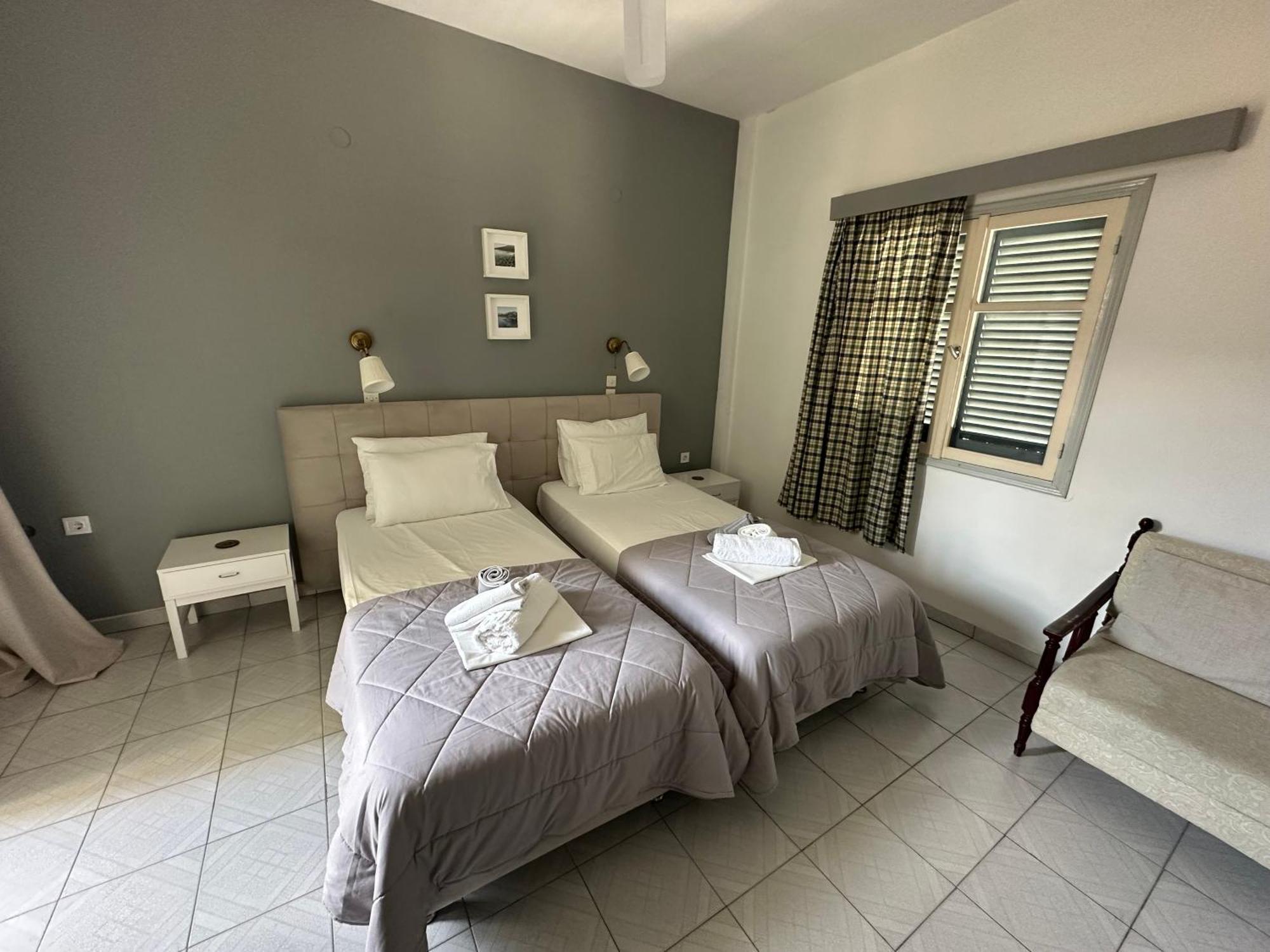 George Apartments Livadia (Tilos) Exterior foto