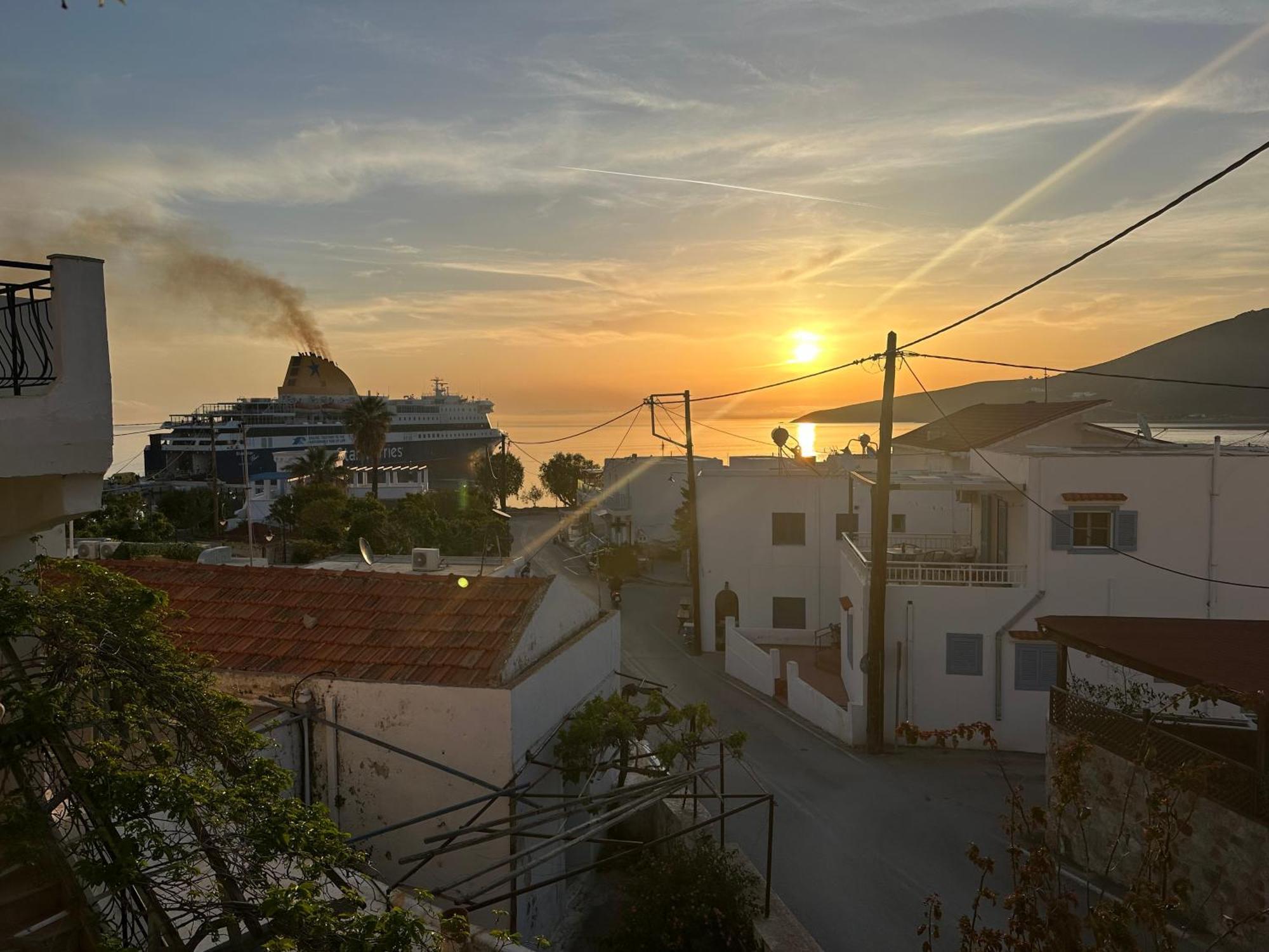 George Apartments Livadia (Tilos) Exterior foto