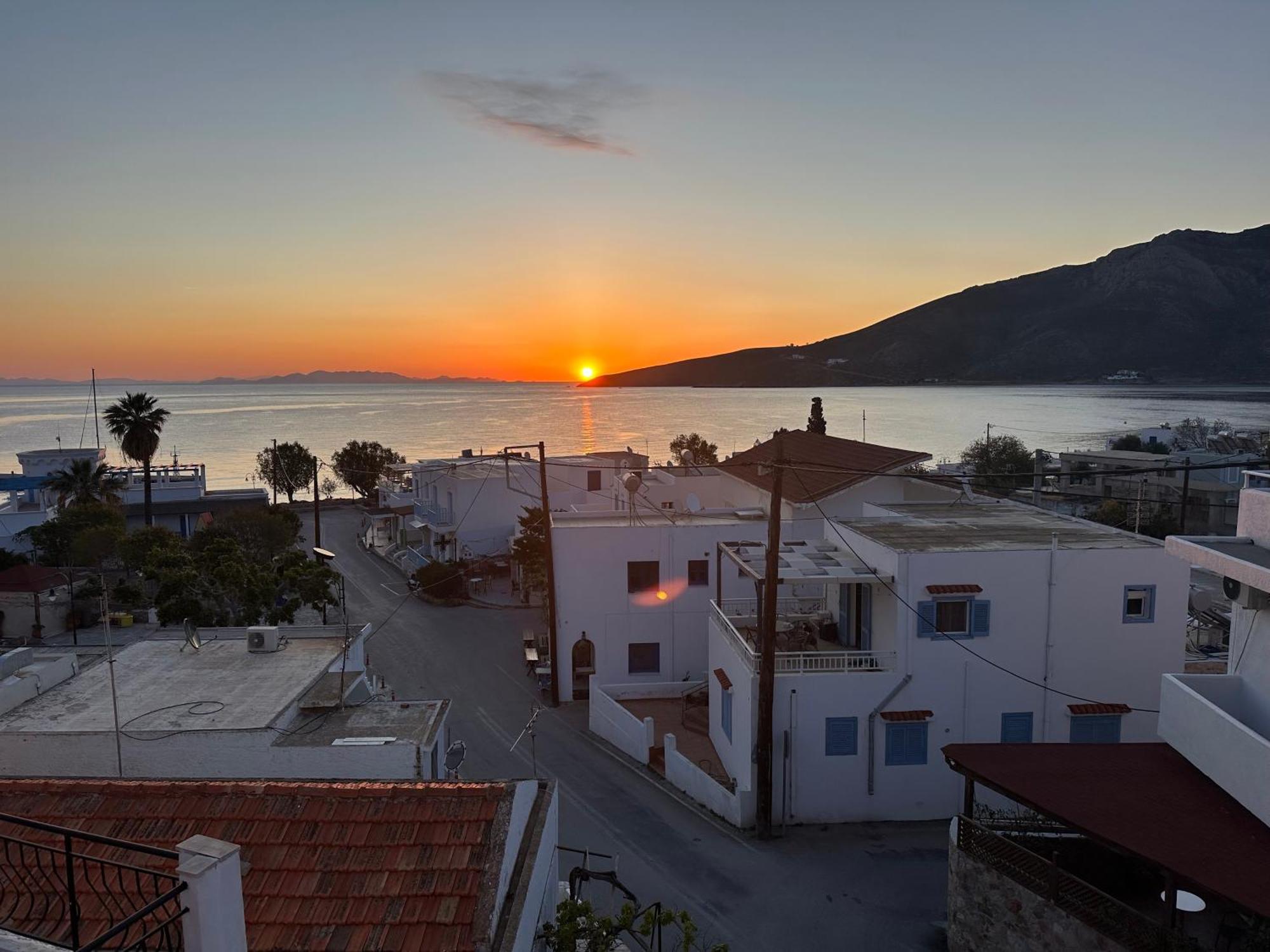 George Apartments Livadia (Tilos) Exterior foto