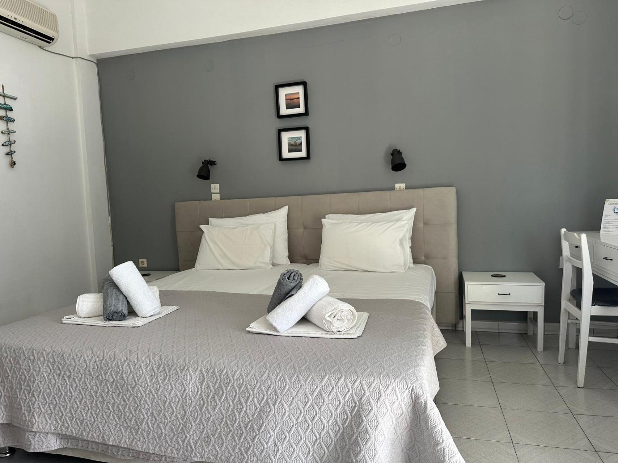 George Apartments Livadia (Tilos) Exterior foto