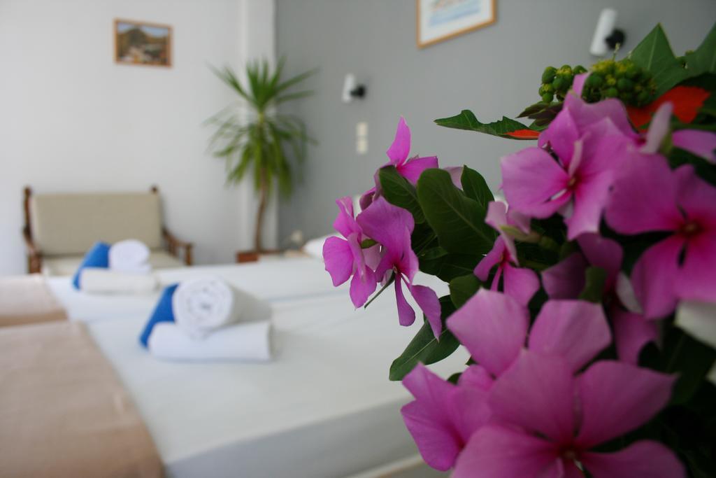 George Apartments Livadia (Tilos) Exterior foto